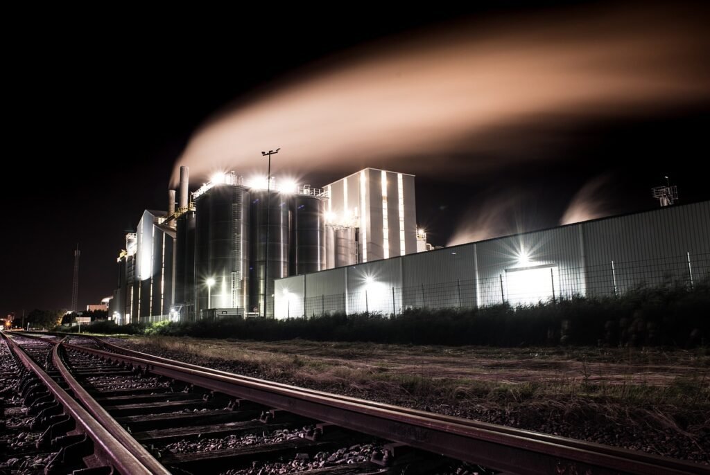 factory, night, smoke-1593842.jpg